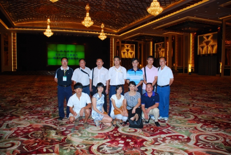 东莞旅游博0829览会留影.jpg