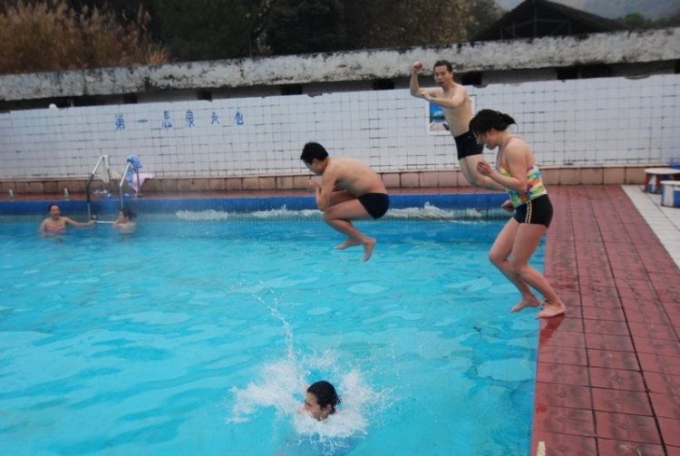 车干水泡温泉男队跳水比赛2.JPG