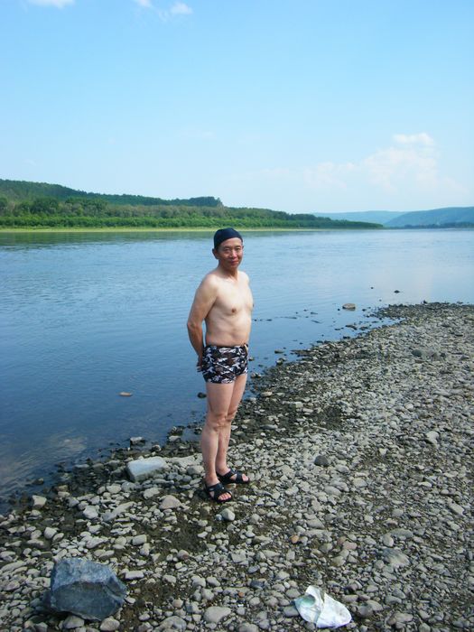 身后对岸就是俄罗斯