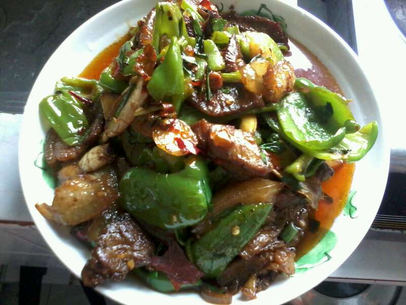 回锅肉，厨师做的估计得比这好看