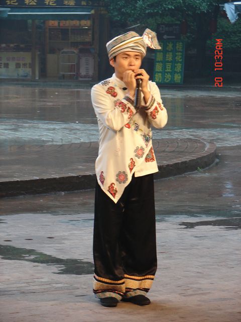 堂主