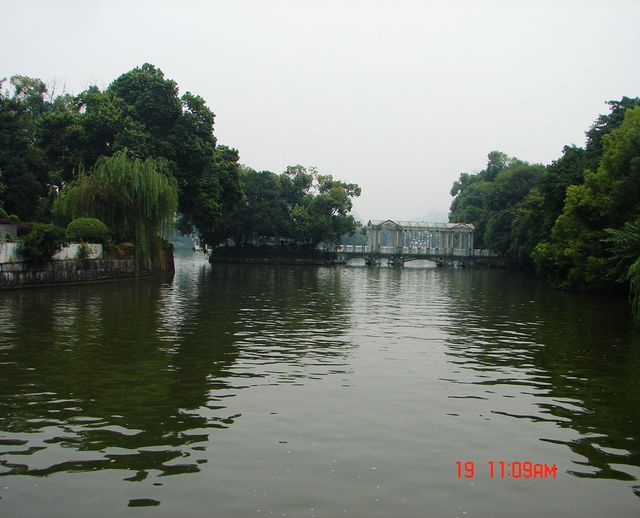 玻璃长廊