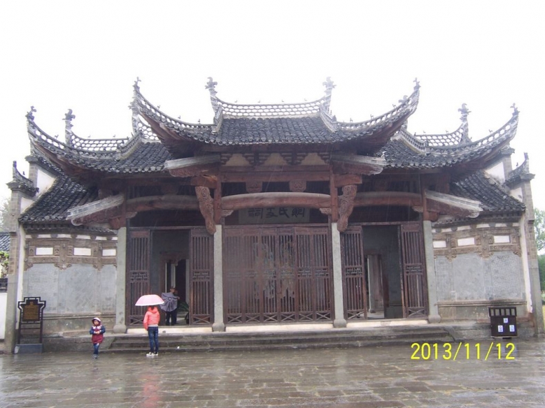 100_9908.JPG