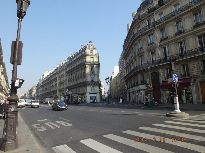巴黎街道   psb.jpg