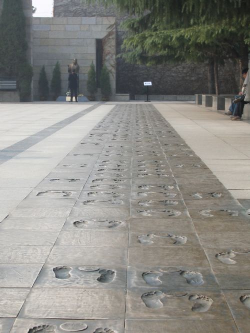 2e00171491.jpg