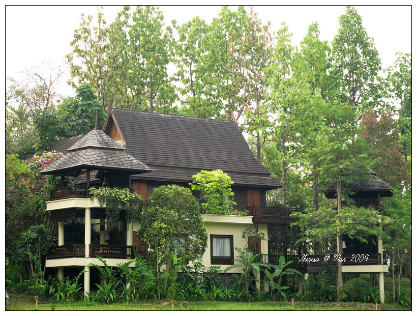 Four Season Hotel-3.jpg