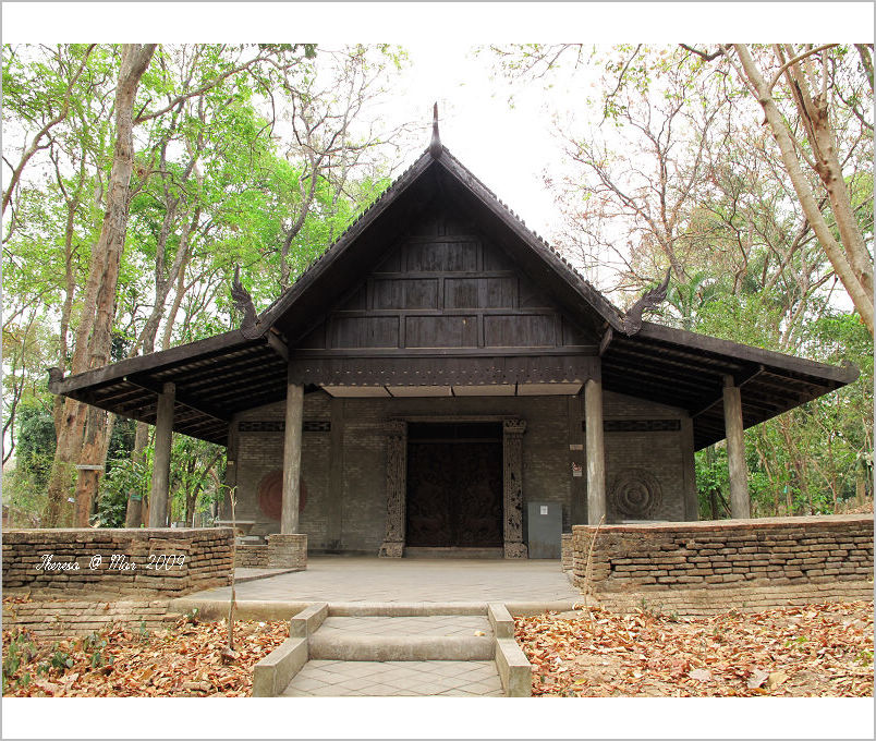 Wat Umong-2.jpg